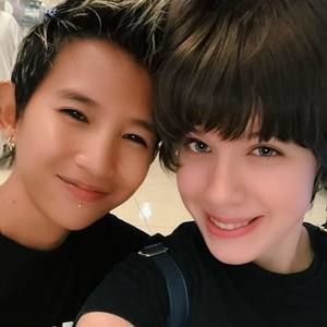 Meet your Posher, Krystal